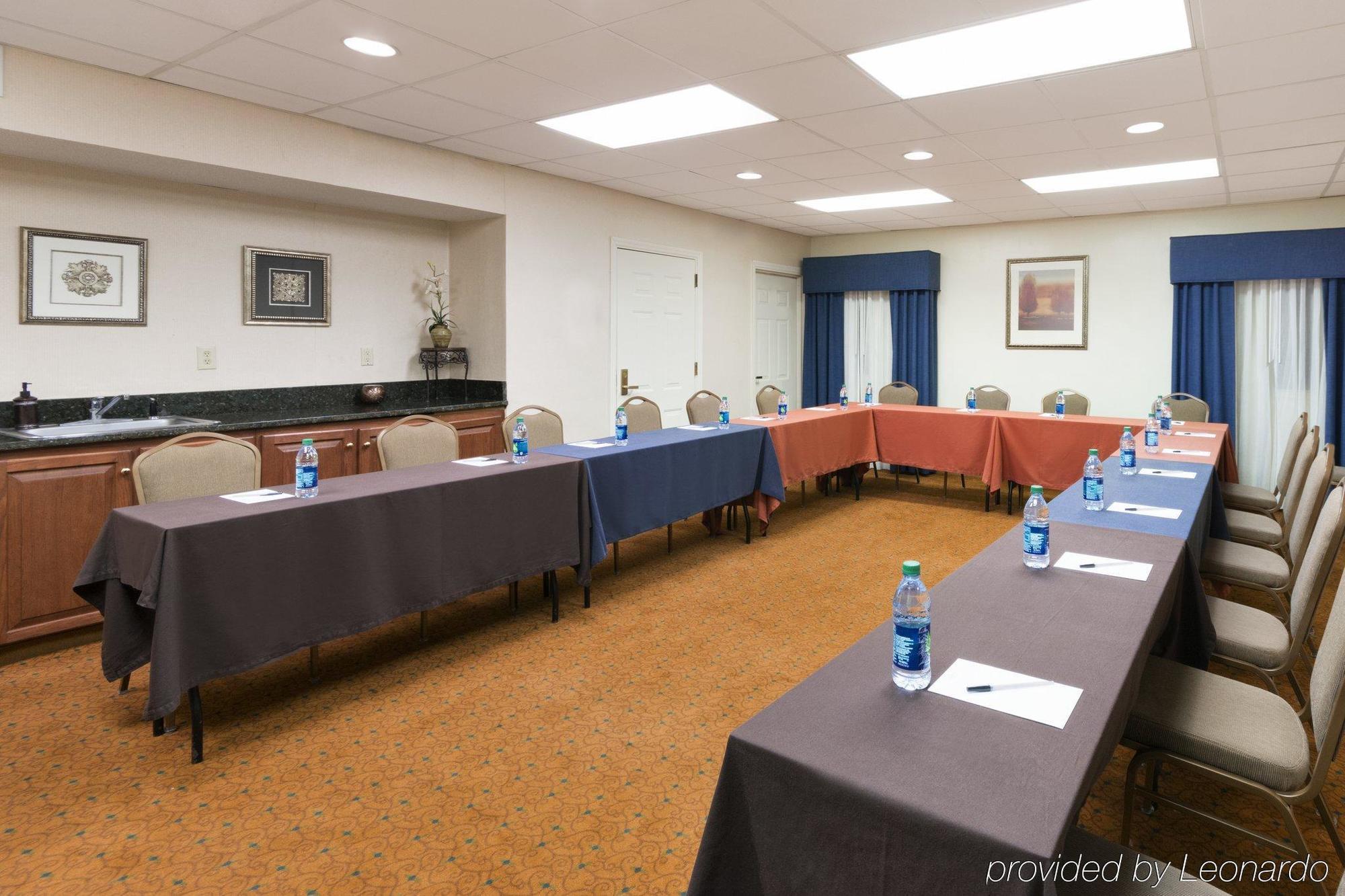 Country Inn & Suites By Radisson, Savannah Midtown, Ga Экстерьер фото