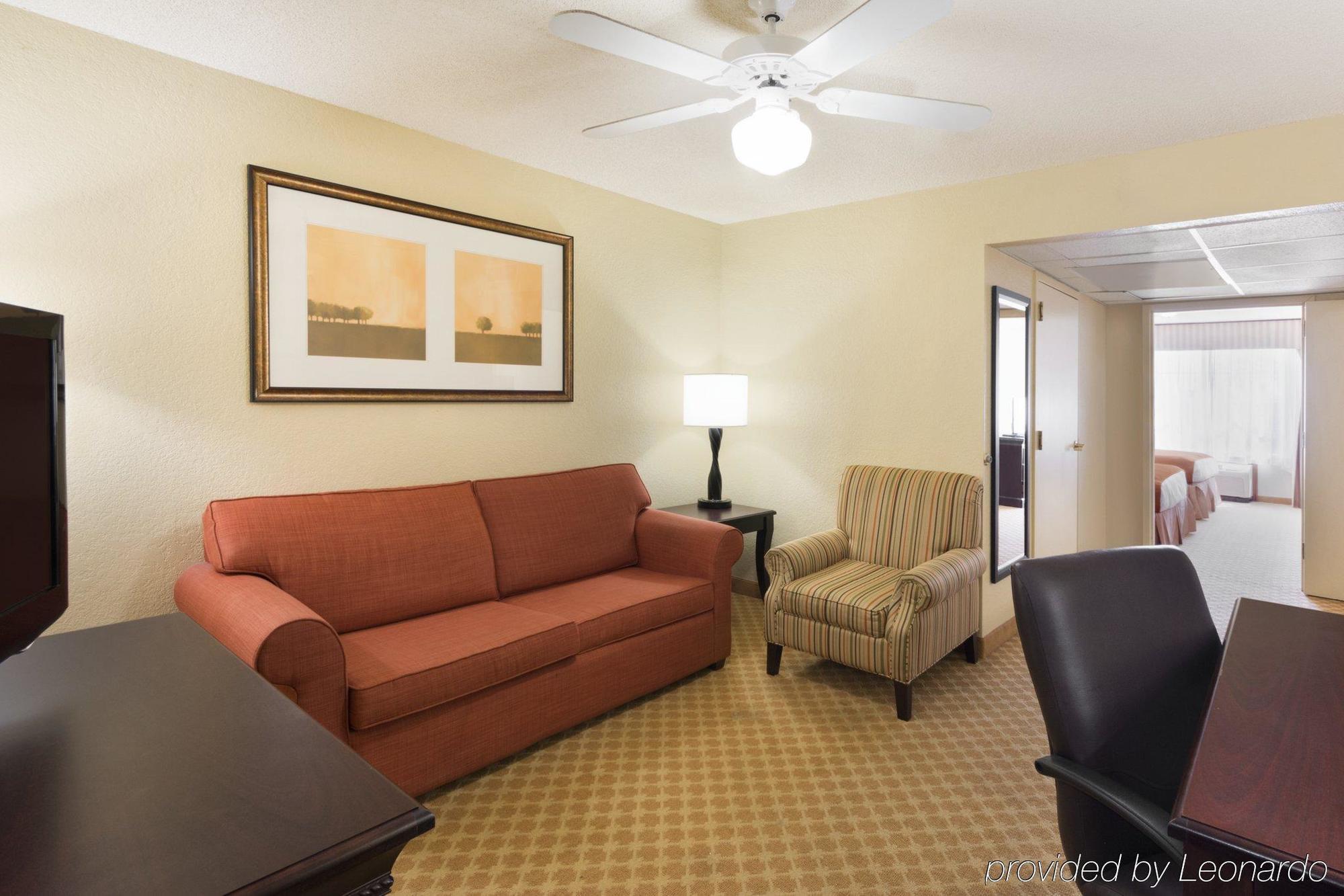Country Inn & Suites By Radisson, Savannah Midtown, Ga Экстерьер фото